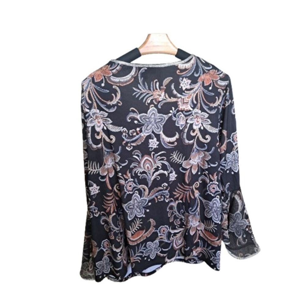 Thomas & Olivia Black Paisley Floral Bell Sleeve Top Metallic Trim Size 2x NWT - Picture 3 of 15